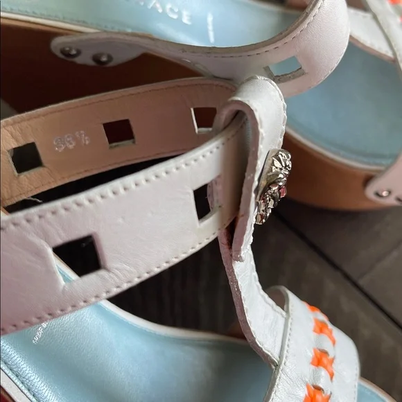 Versace Beige Leather Wood Platform Wedge - Picture 7 of 10